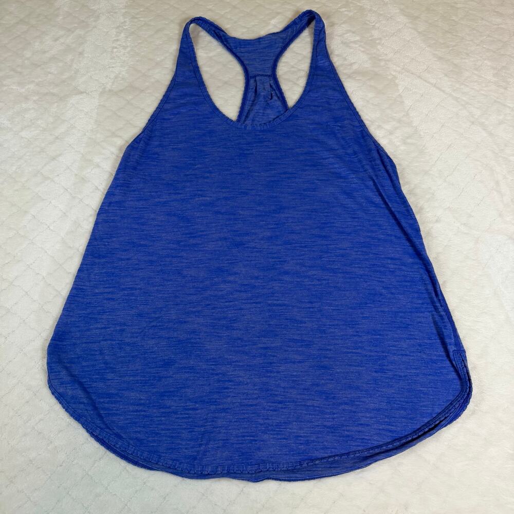 LULULEMON Blue Racerback Tank
No size dot measures size 6
Excellent condition
